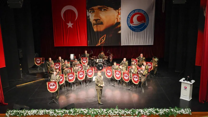 Burdur'da Cumhuriyet Coşkusu Konserle Taçlandı