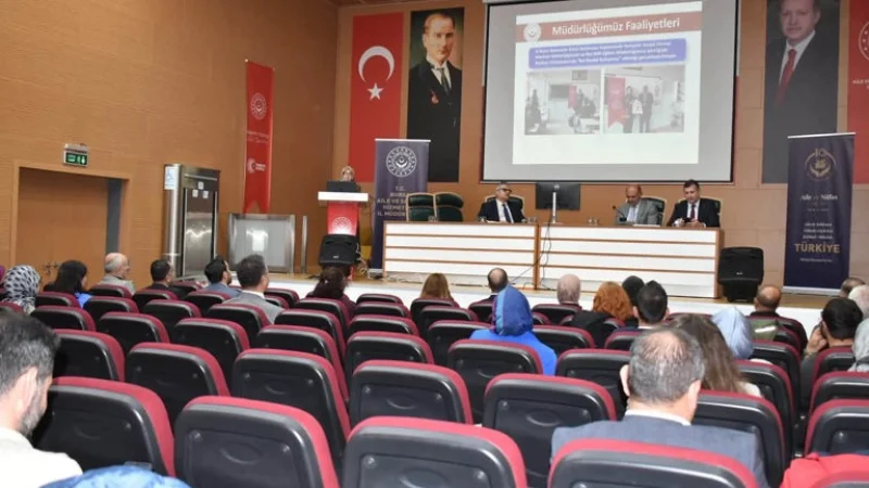 Bursa'da Roman Vatandaşlara Yönelik Strateji Belgesi Değerlendirme Toplantısı
