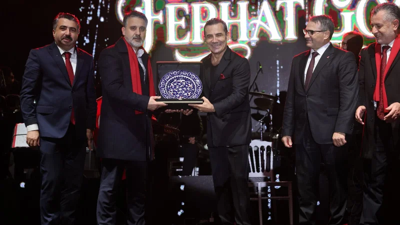 Bursa'da Yağmura Rağmen 29 Ekim Cumhuriyet Coşkusu
