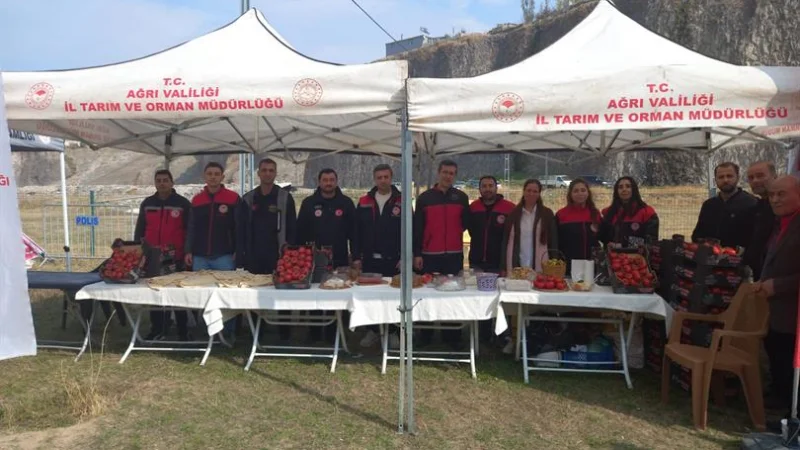 Diyadin Kanyonu'nda Yöresel Ürünler Tanıtıldı