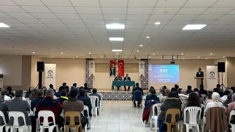 Doğanhisar'da Bireysel Rehberlik Sistemi Eğitmenlerle Paylaşıldı