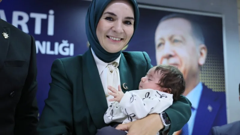 Ekim ayı doğum yardımı ödemeleri hesaplara yatırıldı