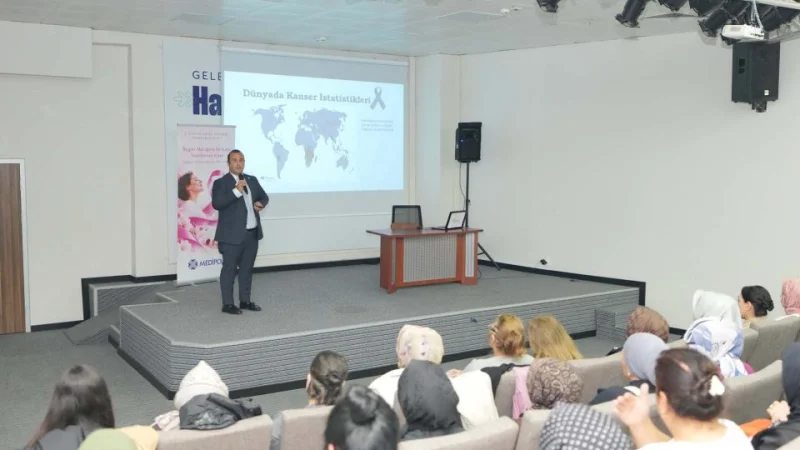 Esenler'de Meme Kanseri Farkındalık Semineri Düzenlendi