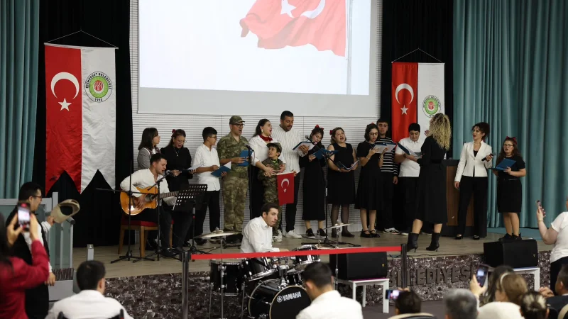 Etimesgut Engelsiz Yaşam Merkezi'nde Cumhuriyet Coşkusu