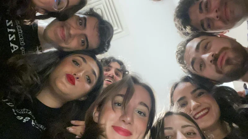 Genç İzmir Tiyatro Topluluğu'nun Yeni Sezon Seçmelerine Yoğun İlgi