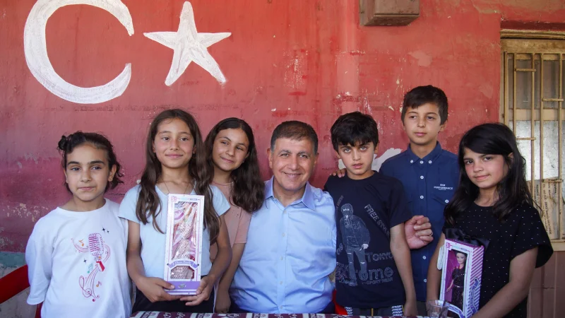 İzmir Büyükşehir Belediye Başkanı Tugay’dan 29 Ekim Mesajı: “Cumhuriyet’i Milletçe Yaşatacağız”