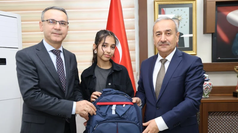 Karabüklü Öğrenci Buğlem Batur Türkiye Birincisi Oldu