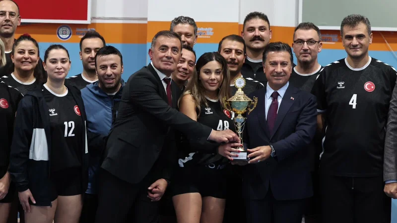 Muğla Büyükşehir Belediyesi Personeli Cumhuriyet Kupası'nda Buluştu
