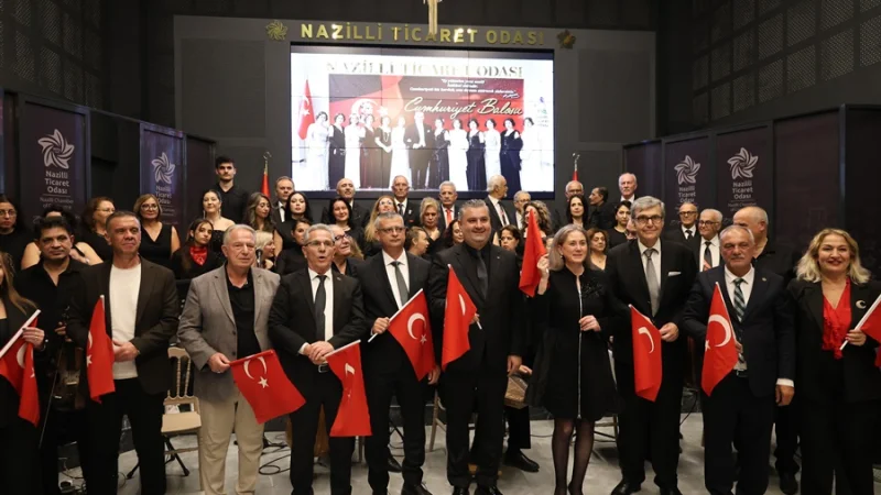 Nazilli'de Ticaret Odası Tarafından Cumhuriyet Balosu Düzenlendi