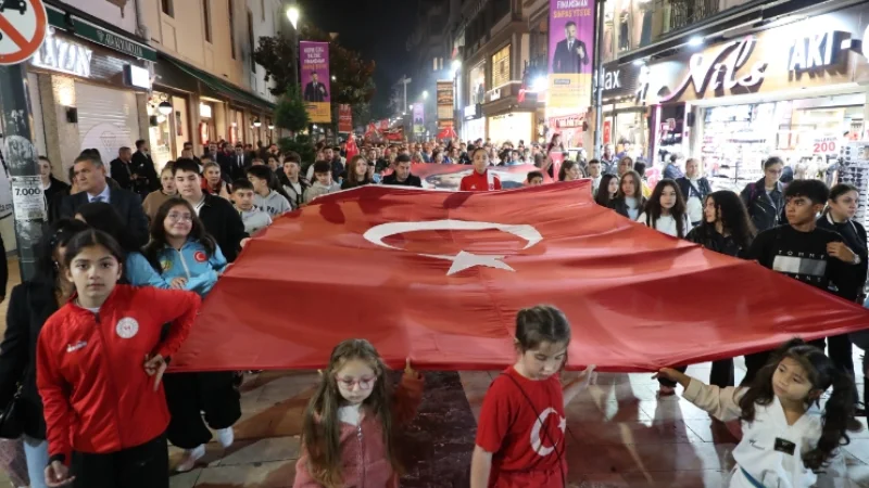 Ordu'da Cumhuriyet Coşkusu: 103. Yıl Yürüyüşü Düzenlendi