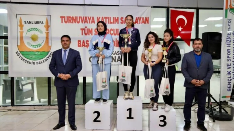 Şanlıurfa'da 29 Ekim Tenis Turnuvası Heyecanı Sona Erdi