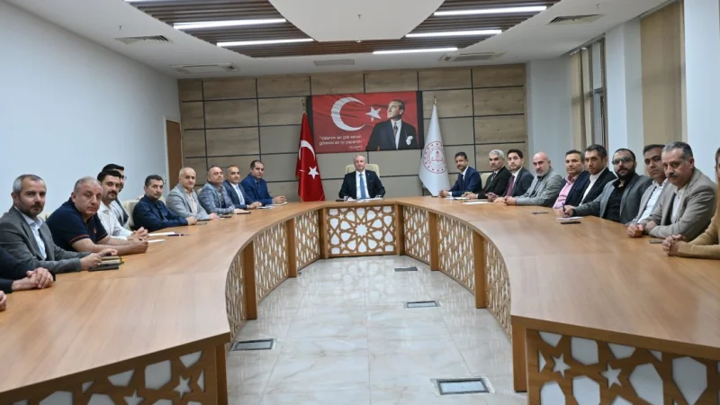 Şanlıurfa'da Eğitimde Yeni Dönem: Eyyübiye'de Stratejik Değerlendirme Toplantısı