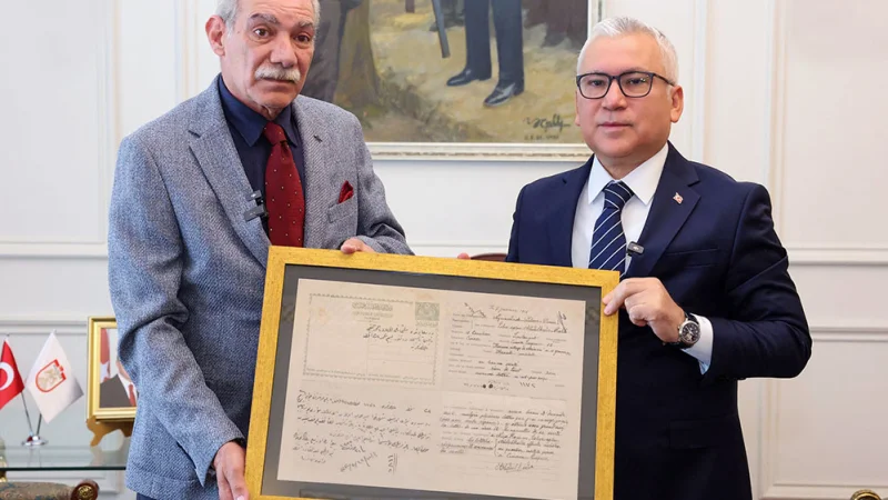 Sivaslı Yüzbaşı Abdülkadir'in 110 Yıllık Esaret Mektupları Torununa Ulaştı