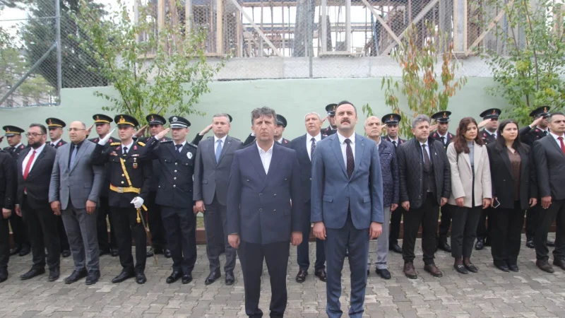 Tokat'ın Artova İlçesinde Cumhuriyetimizin 103. Yıl Dönümü Törenle Kutlandı