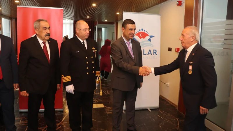 Adalar'da 29 Ekim Cumhuriyet Bayramı Tebrikat Töreni Düzenlendi