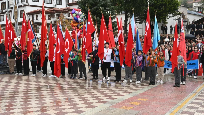 Antalya'nın Elmalı İlçesinde Cumhuriyet'in 103. Yılı Coşkuyla Kutlandı