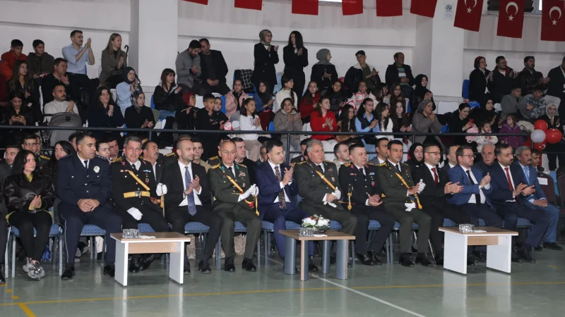 Başkale'de 29 Ekim Cumhuriyet Bayramı Coşkuyla Kutlandı