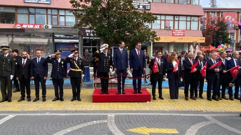 Devrek'te 29 Ekim Cumhuriyet Bayramı Coşkusu