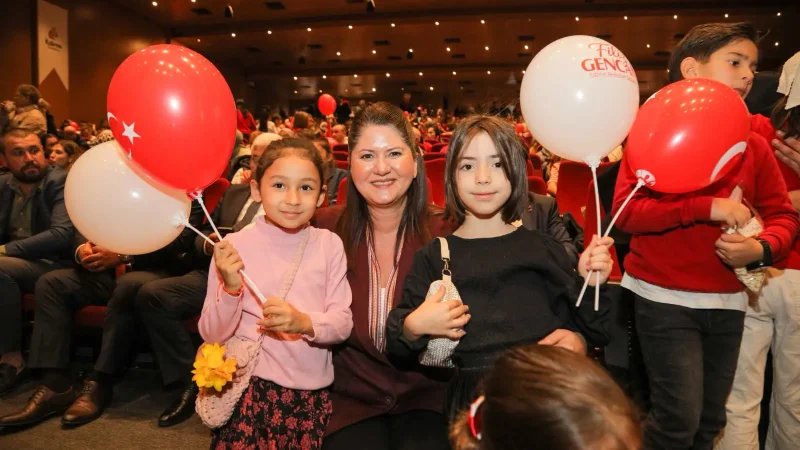 Edirne'de 29 Ekim Cumhuriyet Bayramı Coşkusu Çocukların Renkli Etkinlikleriyle Kutlandı
