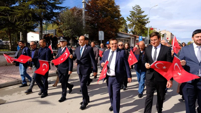 Eskişehir Mahmudiye'de Cumhuriyet'in 103. Yıl Dönümü Kutlamaları Başladı