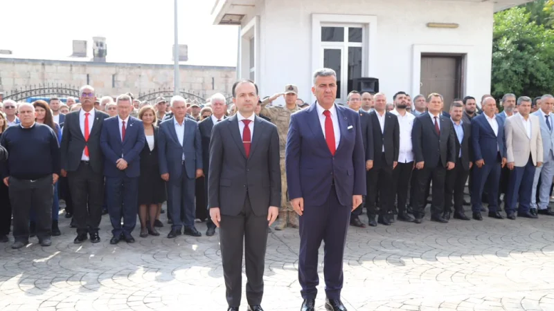 Hatay Payas'ta Cumhuriyet Bayramı'nın 103. Yıl Dönümü İçin Çelenk Sunma Töreni Gerçekleştirildi