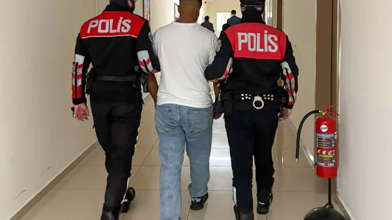 Manisa'da 152 Yıl Hapis Cezasıyla Aranan Şahıs Yakalandı