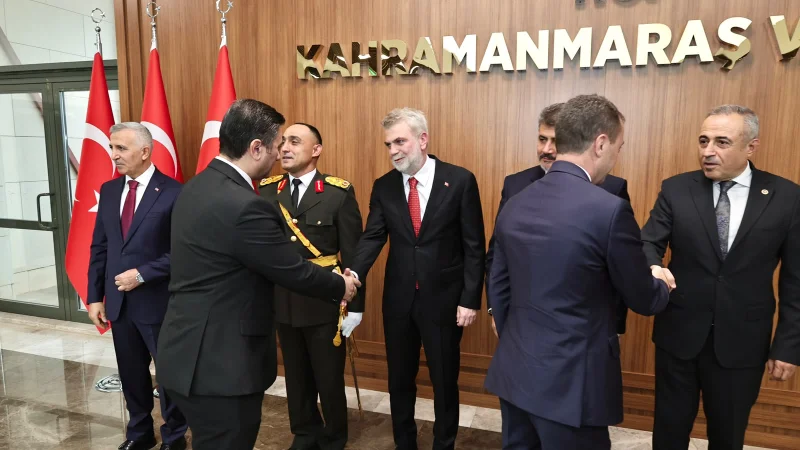 Onikişubat Kaymakamı Salih Çiğdem, 29 Ekim Tebrik Kabul Törenine Katıldı