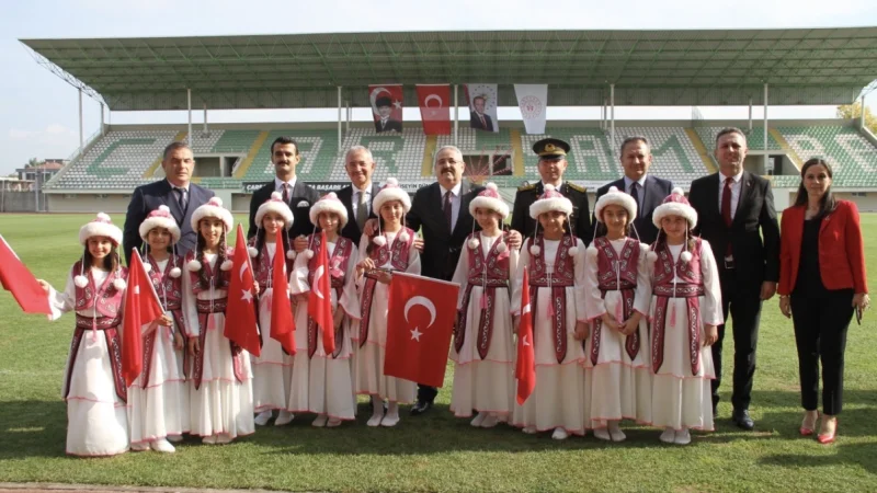 Samsun'un Çarşamba İlçesinde 29 Ekim Cumhuriyet Bayramı Coşkuyla Kutlandı