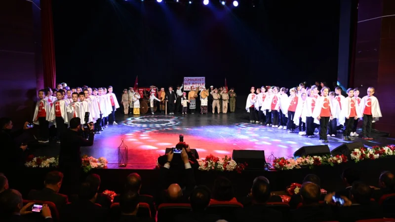 Uşak'ta 29 Ekim Cumhuriyet Bayramı Coşkusu