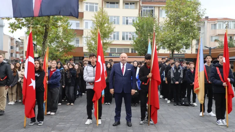 Balıkesir'in Gönen İlçesinde 29 Ekim Cumhuriyet Bayramı Coşkusu