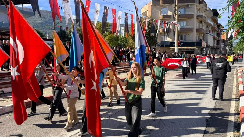 Beydağ'da 29 Ekim Cumhuriyet Bayramı Coşkuyla Kutlandı