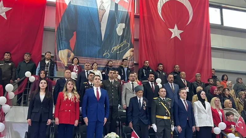 Burdur'un Bucak İlçesinde 29 Ekim Cumhuriyet Bayramı Coşkuyla Kutlandı