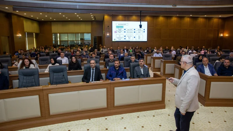 Bursa'da belediye personeline kapsamlı mali yönetim ve denetim eğitimi