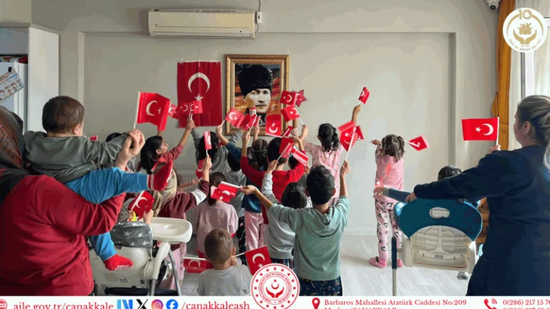 Çanakkale'de Çocuk Evleri Sitesinde 29 Ekim Coşkusu