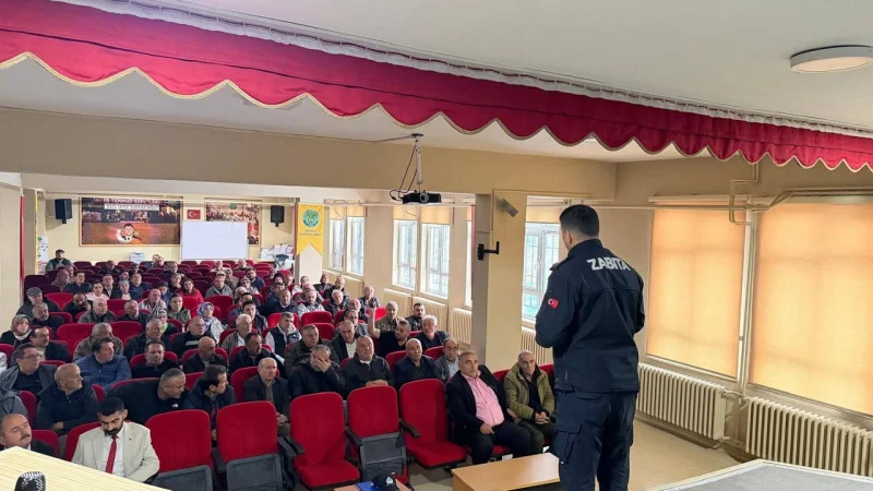 Devrek'te Öğrenci Servisi Şoförlerine Yönelik Güvenlik ve Eğitim Semineri Düzenlendi