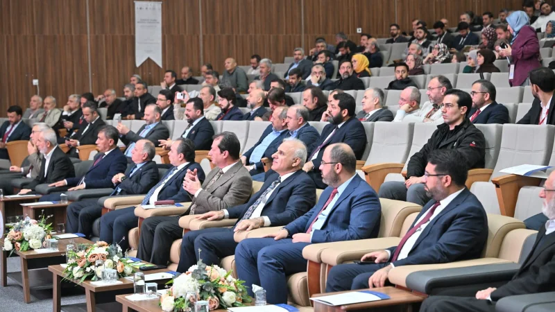 Diyarbakır'da Uluslararası Hadis İhtisas Toplantısı Başladı