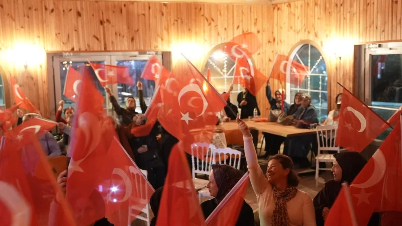 Düzce'de Kadınlar 29 Ekim'i Fasıl Eğlencesiyle Kutladı
