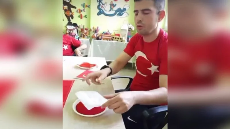 Kilis'te Engelsiz Yaşam Merkezi'nde 29 Ekim Coşkusu