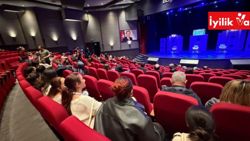 Kocaeli'de Çocuklar 'İyilik Var' Platformu ile Tiyatroda Buluştu