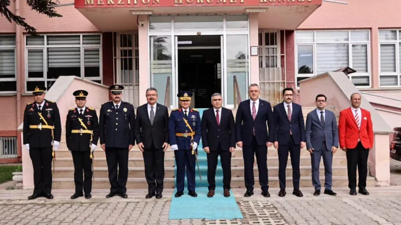 Merzifon'da 29 Ekim Cumhuriyet Bayramı Tebrikleri Kabul Edildi