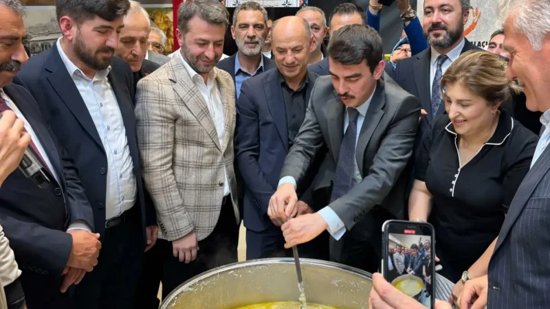 Reşadiye Kaymakamı Eymen Özer, 7. Tokat Tanıtım Günleri'ne Katıldı