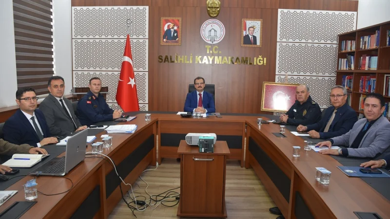 Salihli'de Sahipsiz Hayvanlar İçin Ekim Ayı Koordinasyon Toplantısı Düzenlendi