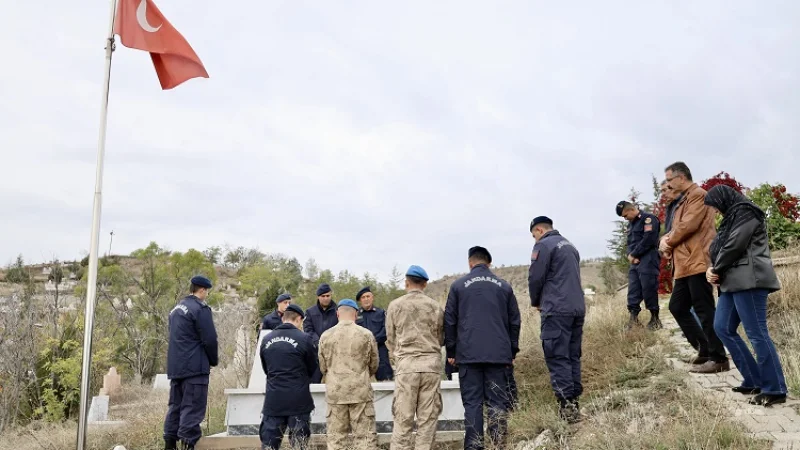 Şehit Jandarma Er Uğur Hiçyılmaz şehadetinin yıl dönümünde anıldı