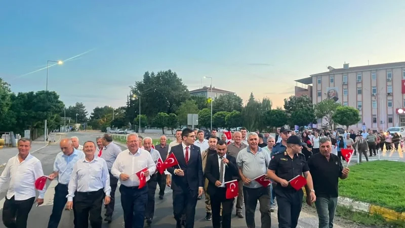 Süloğlu'nda 15 Temmuz Demokrasi ve Milli Birlik Günü Coşkuyla Anıldı