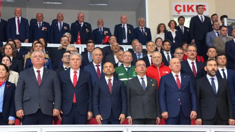 Yalova'da 29 Ekim Cumhuriyet Bayramı Coşkuyla Kutlandı