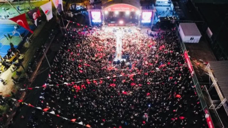 Antalya Kepez'de Cumhuriyet Coşkusu maNga Konseriyle Zirveye Çıktı